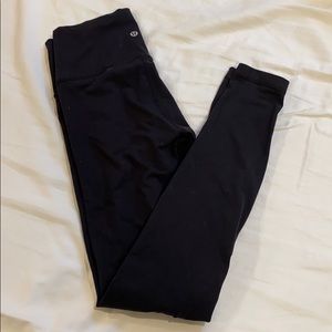 Lululemon wunder under